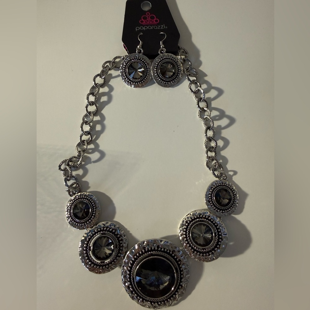 Paparazzi Silver and Black Statement Necklace Set